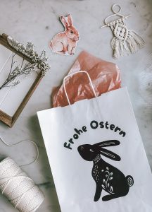 Papiertüten zu Ostern verschönern